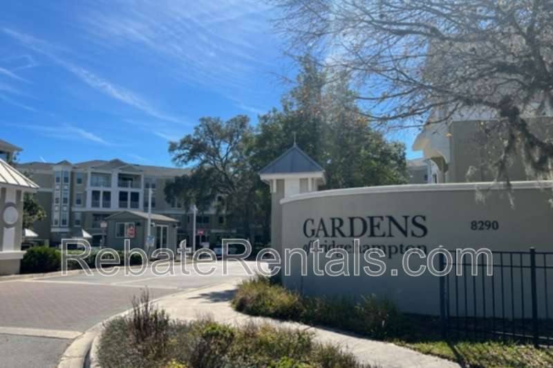 Jacksonville Condo: 8290 Gate Parkway W