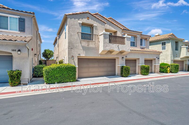San Marcos House: 148 Elora Lane