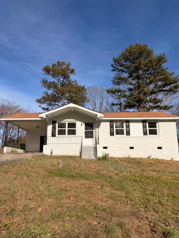 Columbia House: 2430 Sea Gull Lane