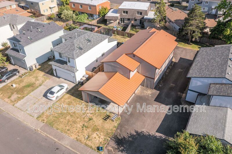 Corvallis Condo: 1950 NW Hayes Ave