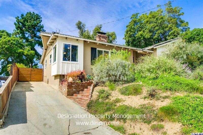 Altadena House: 4385 El Prieto Rd