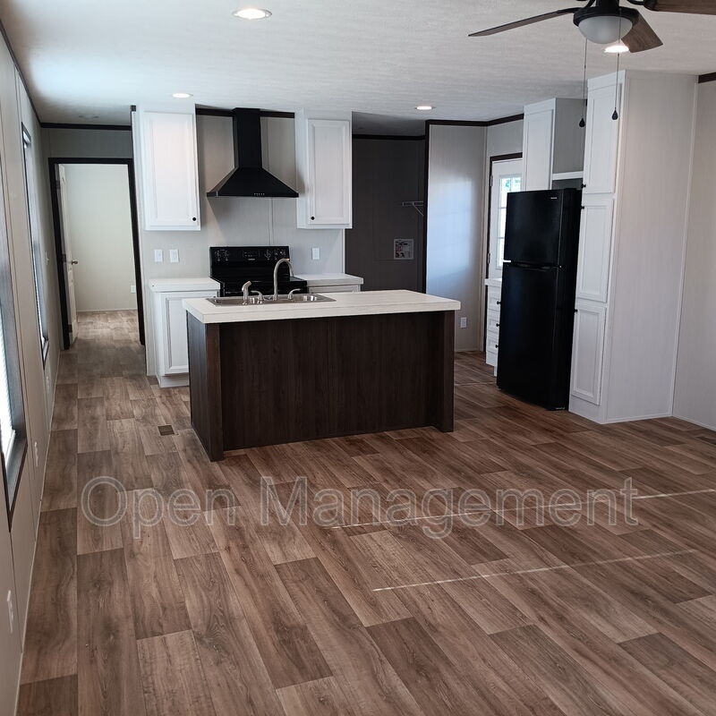 San Angelo House: 2501 Martin Luther King Dr