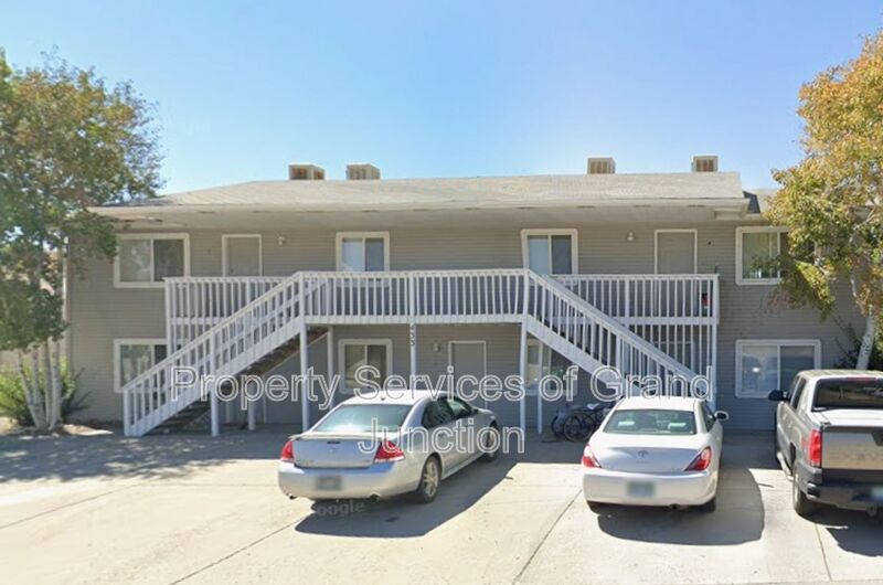 Palisade Condo: 433 Pendleton Street