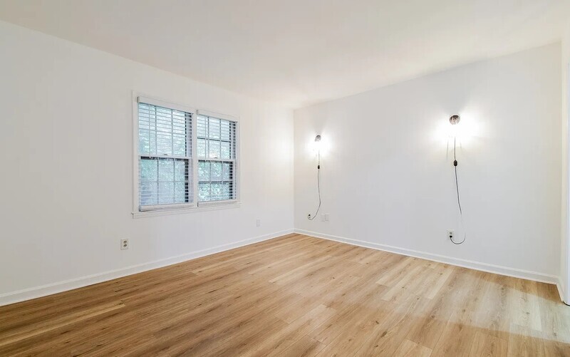 Main Rental Photo 11