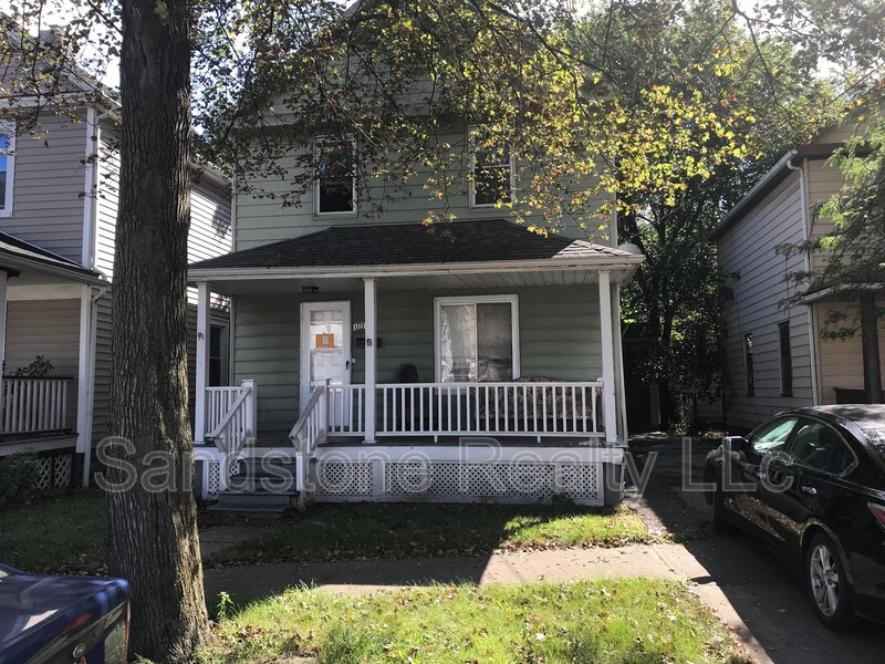 Request a Viewing for 1711 Clover Ave Tenant Turner