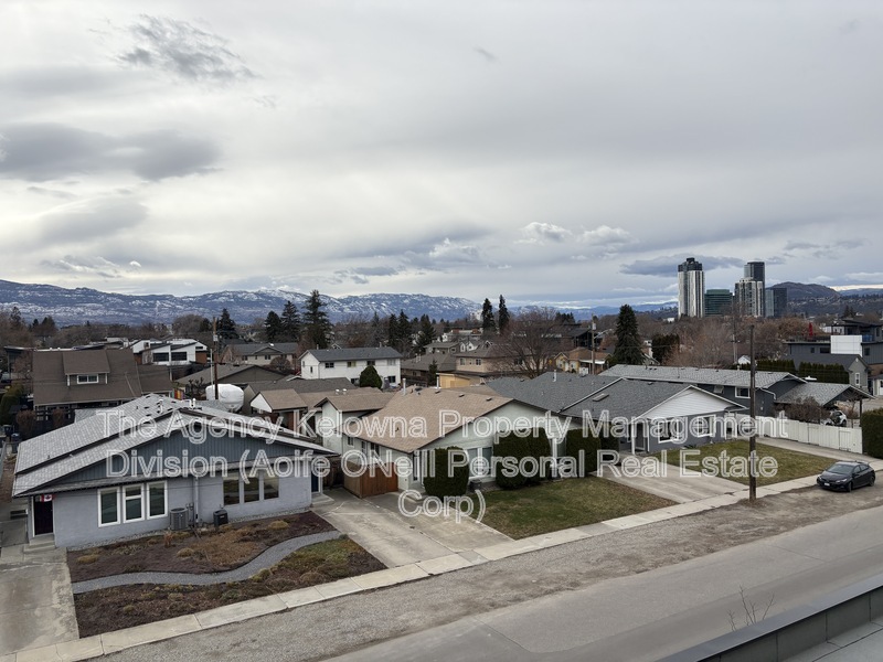 Kelowna Condo: 1036 Coronation Ave
