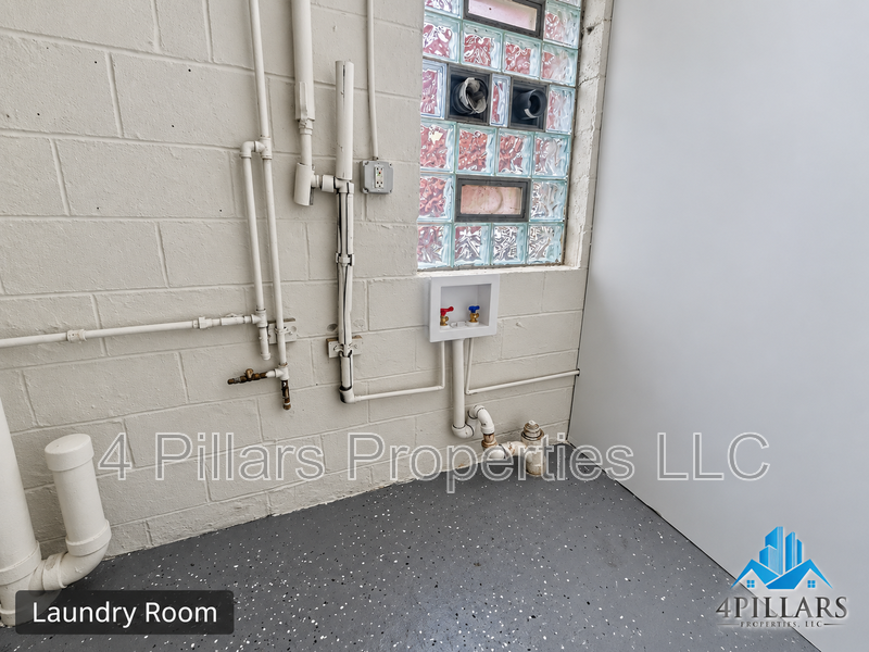 Hammond Condo: 5647 Sohl Avenue