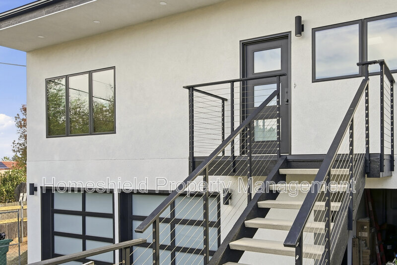 San Diego Condo: 3704 Wilcox St