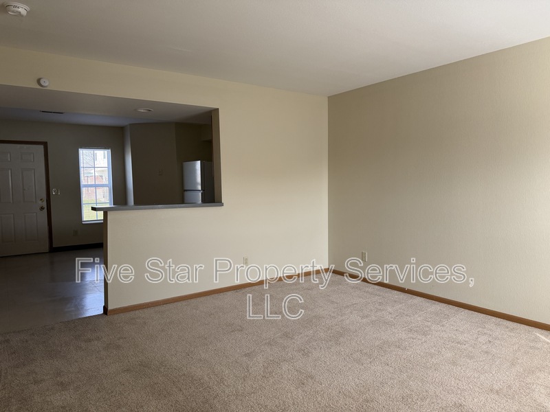 Chatham Condo: 799 Titan Ct