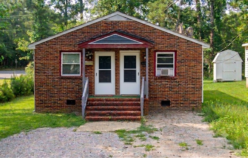 Petersburg House: 1043 6th Street