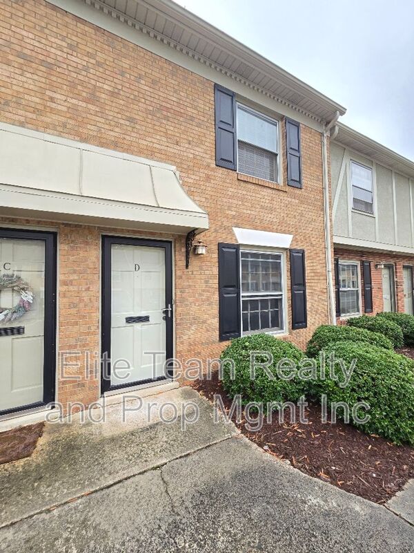 Charlotte Condo: 3722 Park Rd D
