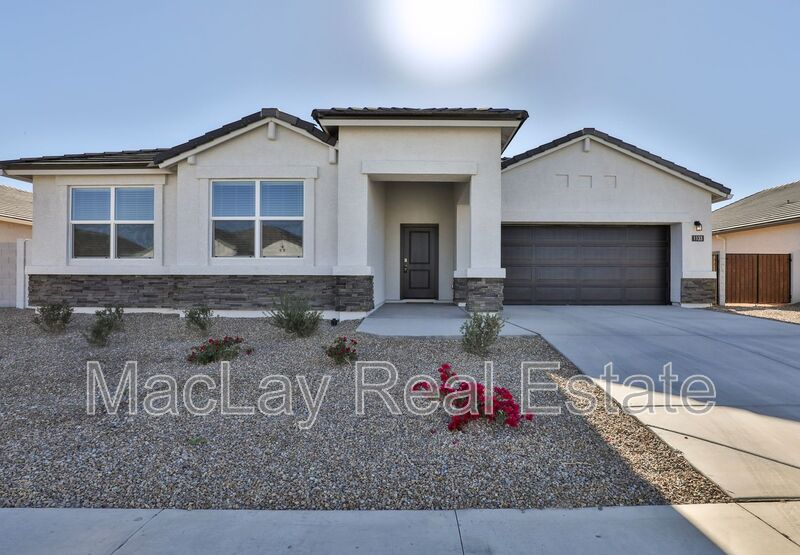 Casa Grande House: 1133 W Descanso Canyon dr
