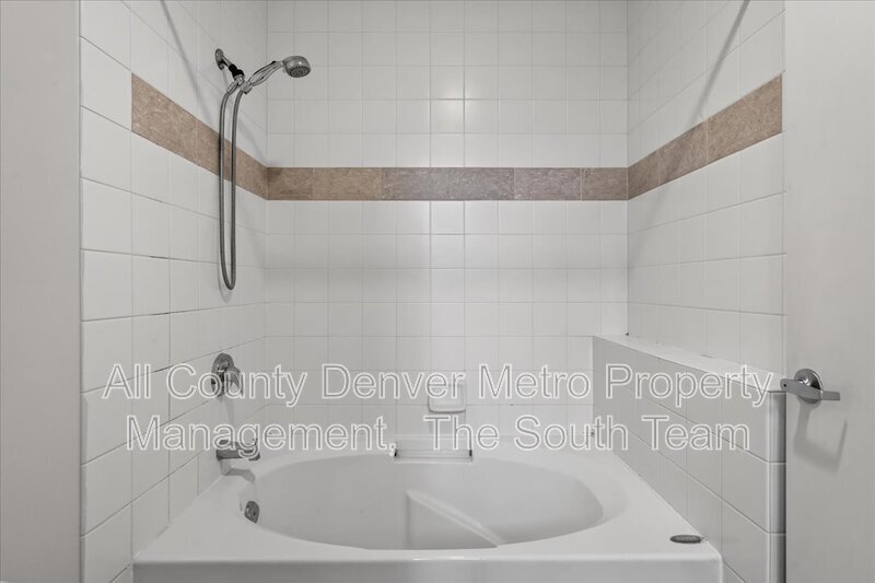 Main Rental Photo 14