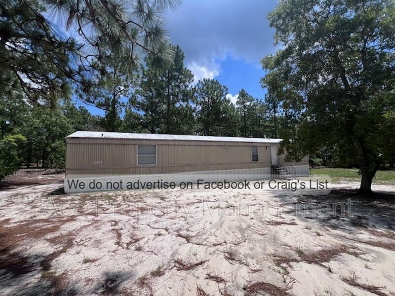 Broadway House: 2627 Tingen Road