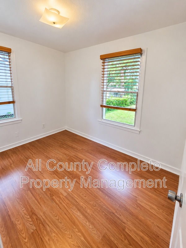 Main Rental Photo 14