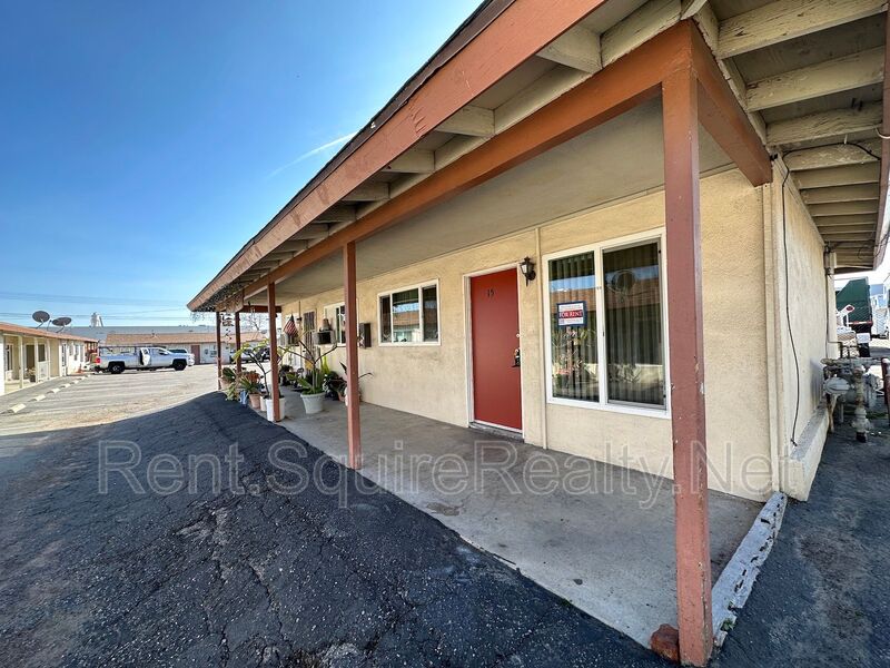 Azusa Condo: 936 W. Foothill Blvd