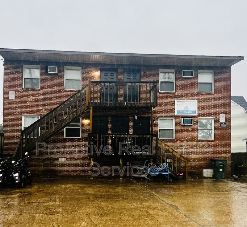 Norfolk Condo: 3805 Pleasant Avenue - C