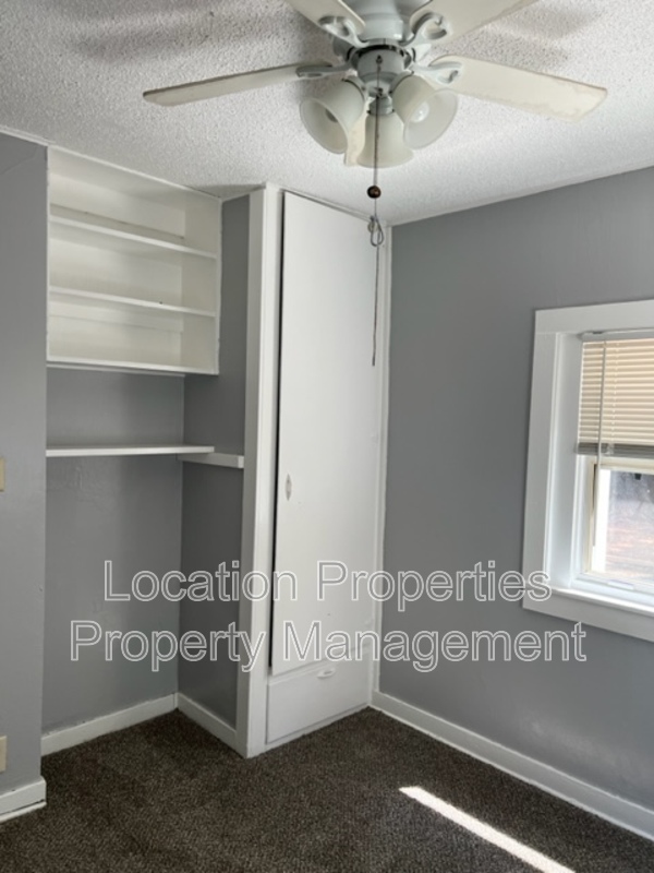 2226 Ohio Street, Lawrence, Kansas rental photo 7 of 10