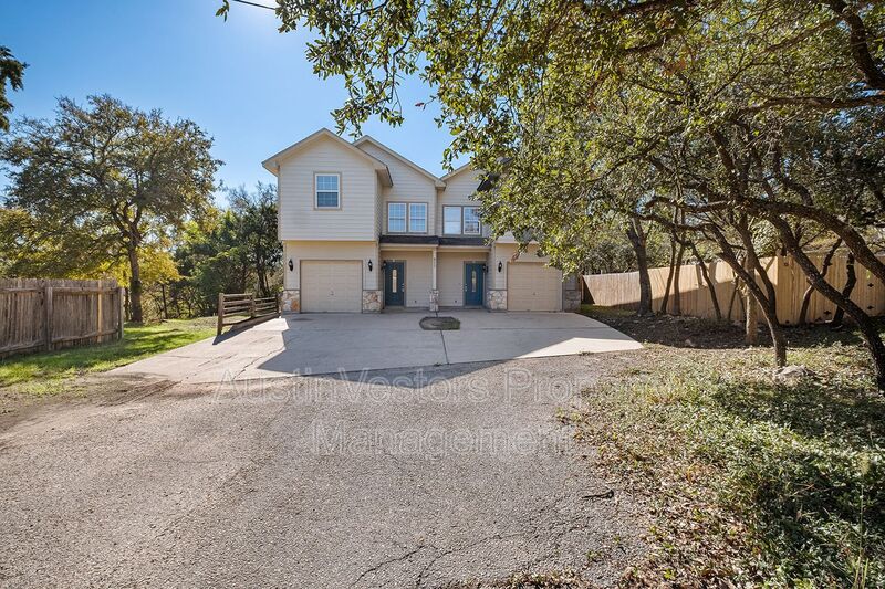 Austin Condo: 1003 Canyon Edge Dr