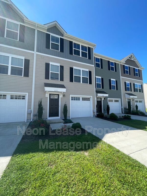 Request a Viewing for 6278 Pebblebrook Drive Tenant Turner