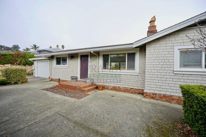 Belvedere Tiburon House: 893 Tiburon Boulevard