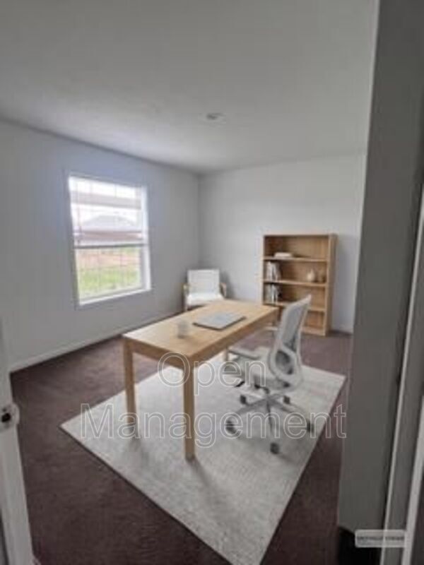 Huxley House: 511 East 1st Street