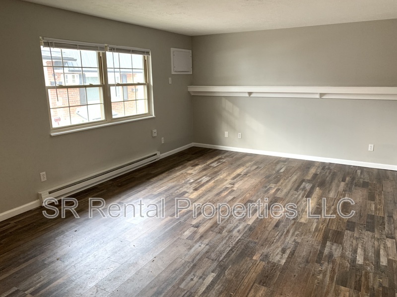 Franklin Condo: 231 Maxwell St.