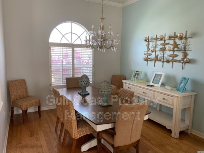 5106 Far Oak Circle Sarasota FL 34238 - Photo 5