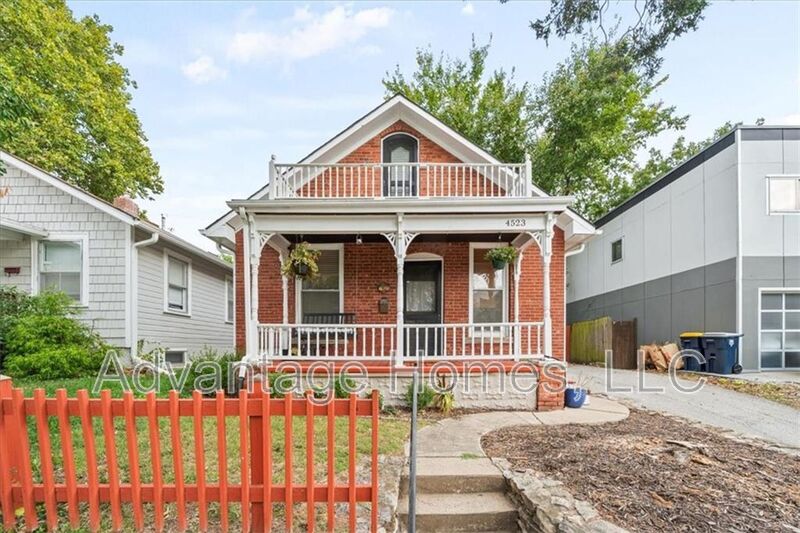 Kansas City House: 4523 Wyoming St