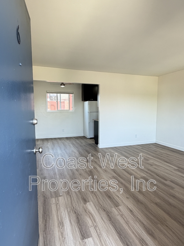 El Cajon Condo: 816 South Orange Ave # 6