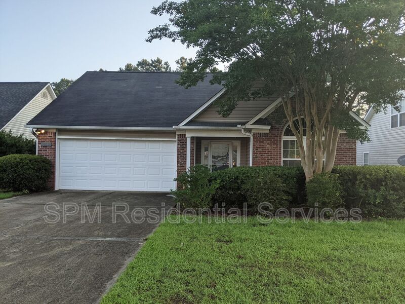 Wilmington House: 514 Foxwood Ln