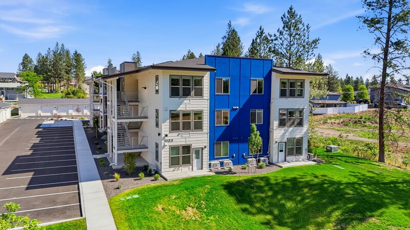 Spokane House: 1123 E Hastings