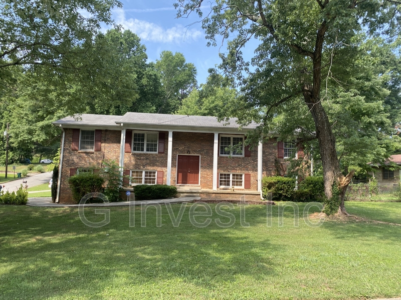 Decatur House: 2351 Emerald Falls Drive # A Decatur, GA 30035