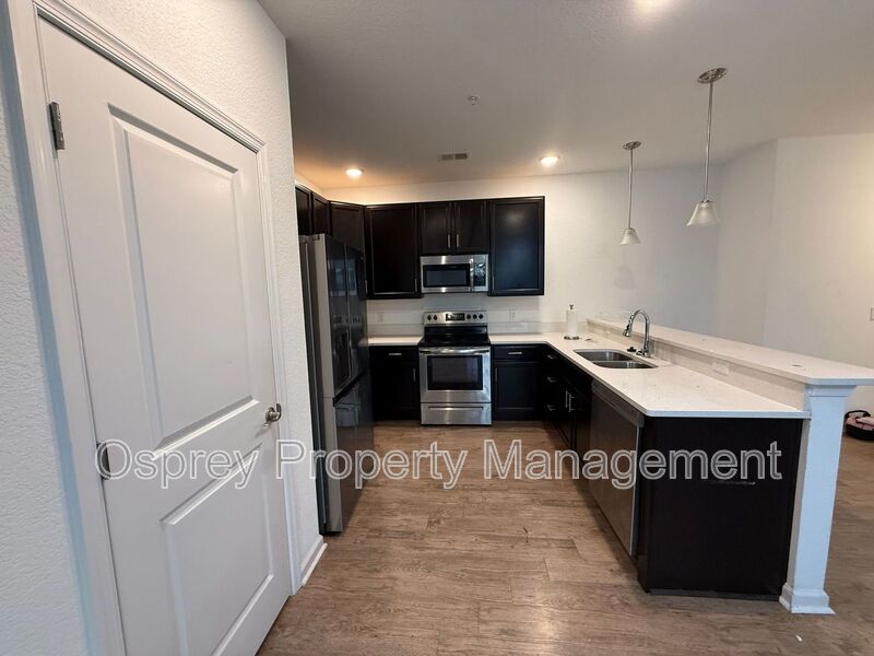 Newly Built 2BR Condo "ASK ABOUT OUR ZERO DEPOSIT" - Photo 2