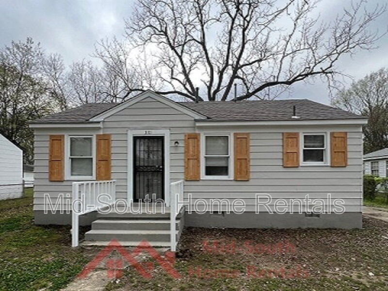 Memphis House: 3111 Harvester Ln