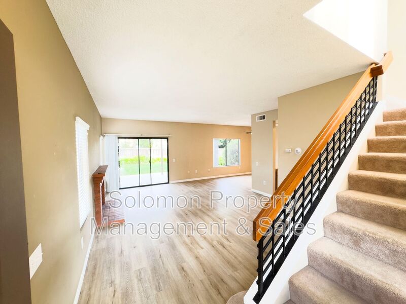 Carlsbad House: 3516 Landsford Way