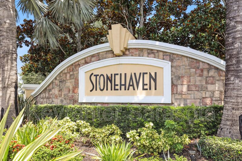 Sarasota House: 8078 Moonstone Dr