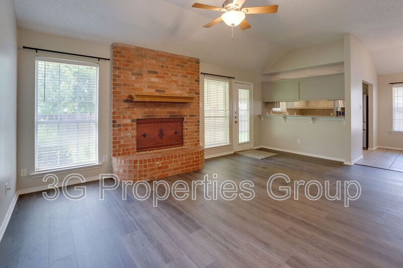 Aubrey House: 215 Linda Street