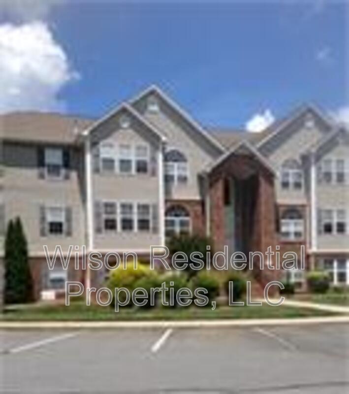 Winston Salem Condo: 914 Scholastic Court
