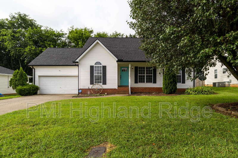 Murfreesboro House: 2414 Lismore Drive