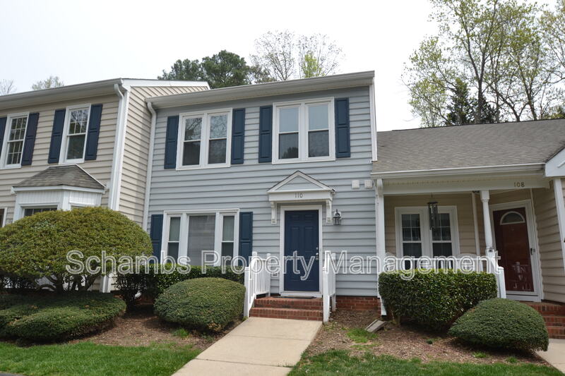 Cary Townhome: 110 Riverwalk Cir