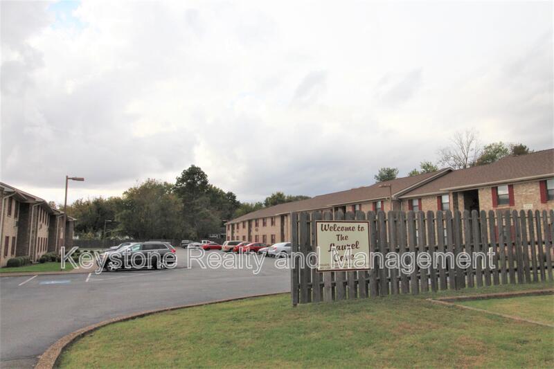 Hopkinsville Condo: 102 Laurel Cove Drive