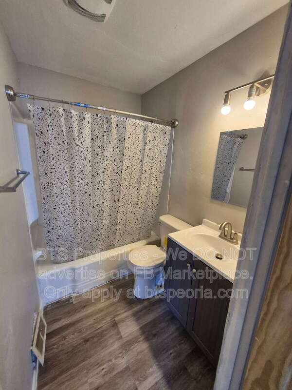 Canton Apartment: 119 Vanburen Court