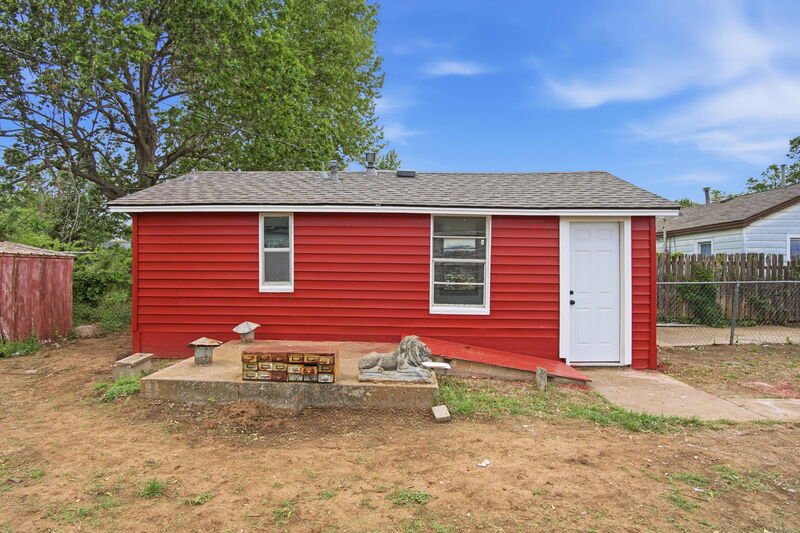 Oklahoma City House: 2228 Southwest Grand Boulevard unit B