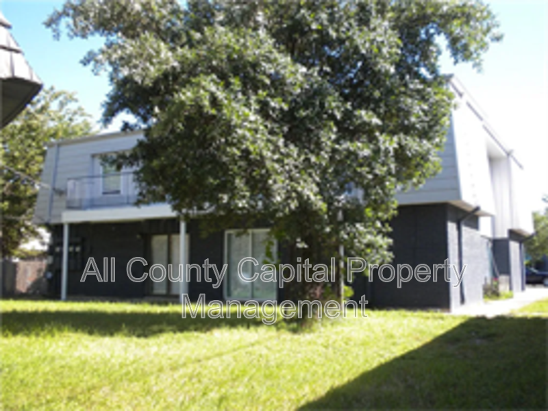 Austin Condo: 302 Carmen Ct