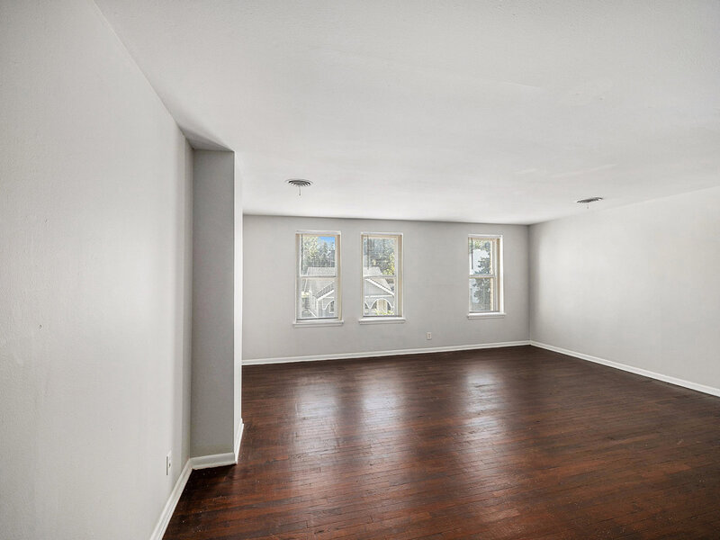 Omaha Condo: 2422 1/2 S 16th St