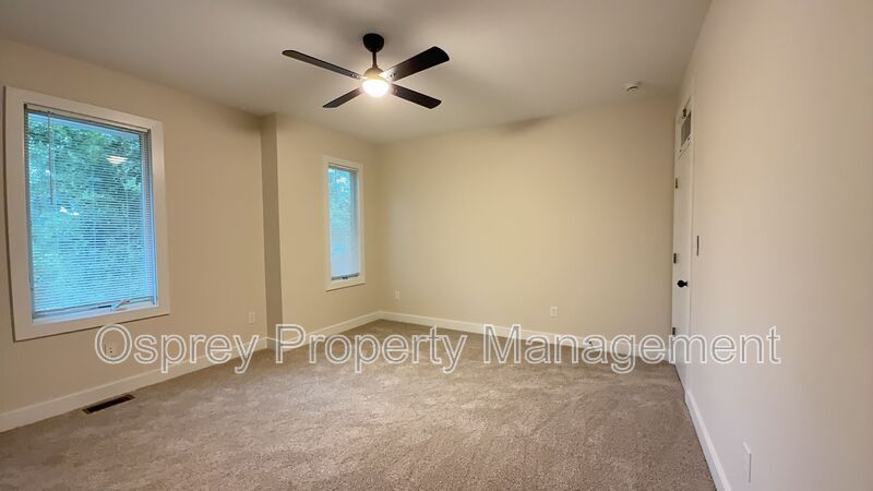 3BR Home w/ 2-Car Garage | Prime Norfolk Location - Photo 14