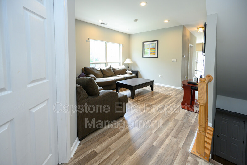 Newark Condo: 236 Warren Street