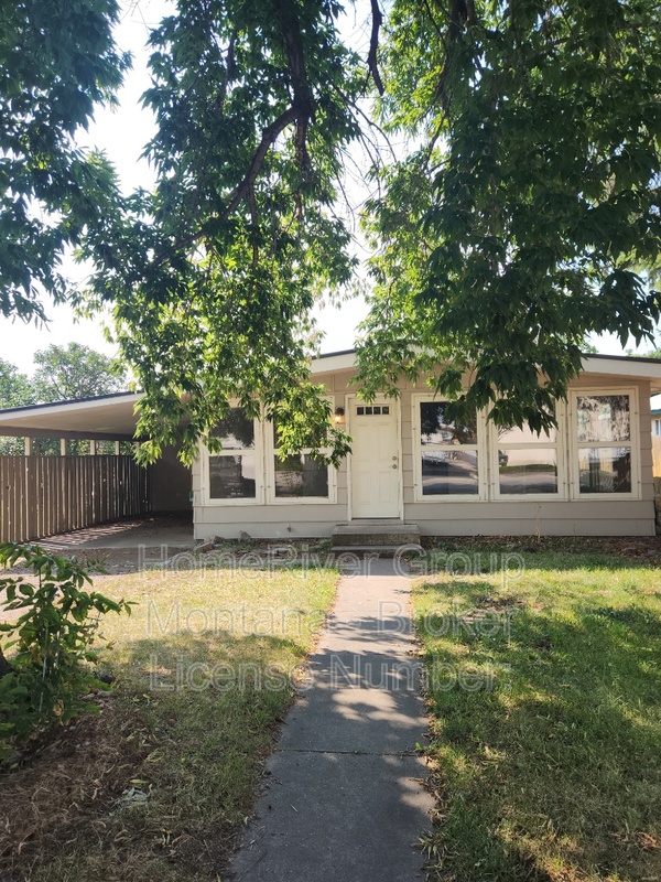 Missoula House: 1809 Defoe St