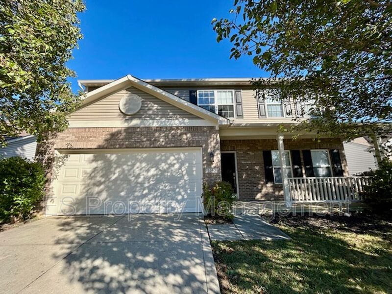 Indianapolis House: 5363 Shamus Dr- EAST